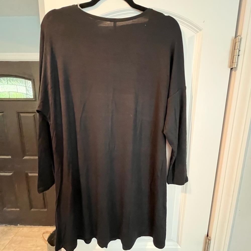 ~Azules~ Black Top - Picture 4 of 6